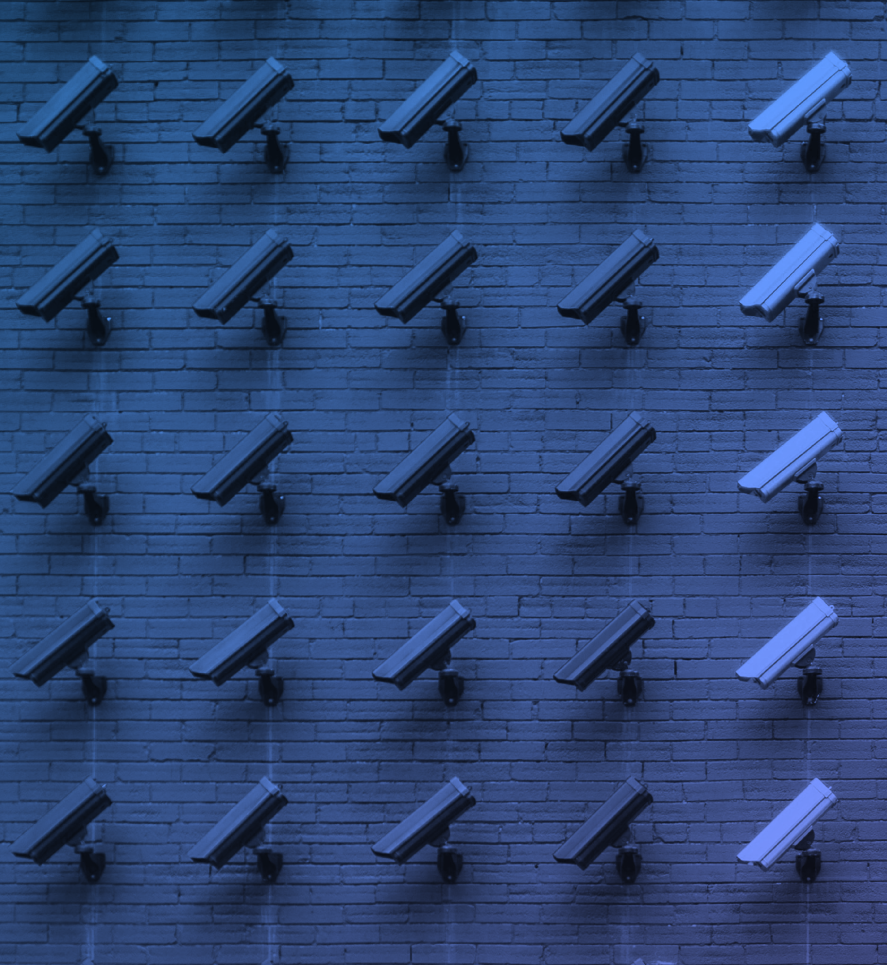 Imagen con cámaras de seguridad que representan el servicio de Cloud Security